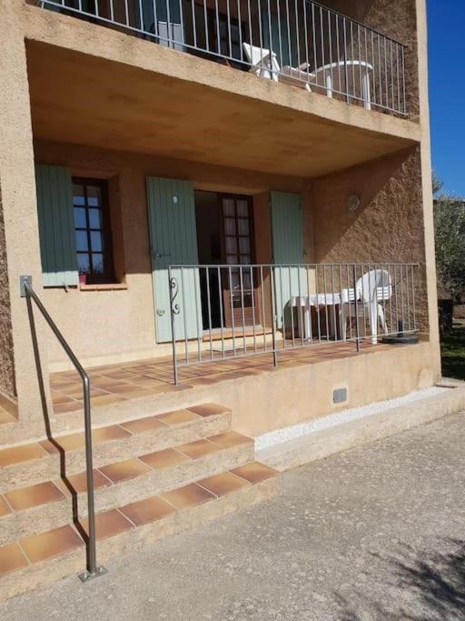 Residence Lou Cigaloun - Ana Location Gréoux-les-Bains المظهر الخارجي الصورة