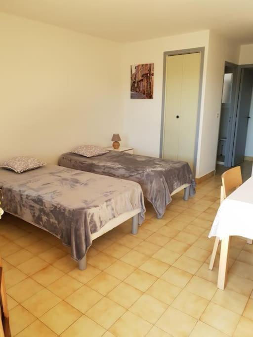 Residence Lou Cigaloun - Ana Location Gréoux-les-Bains المظهر الخارجي الصورة