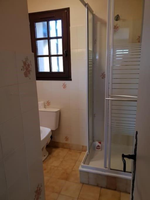 Residence Lou Cigaloun - Ana Location Gréoux-les-Bains المظهر الخارجي الصورة