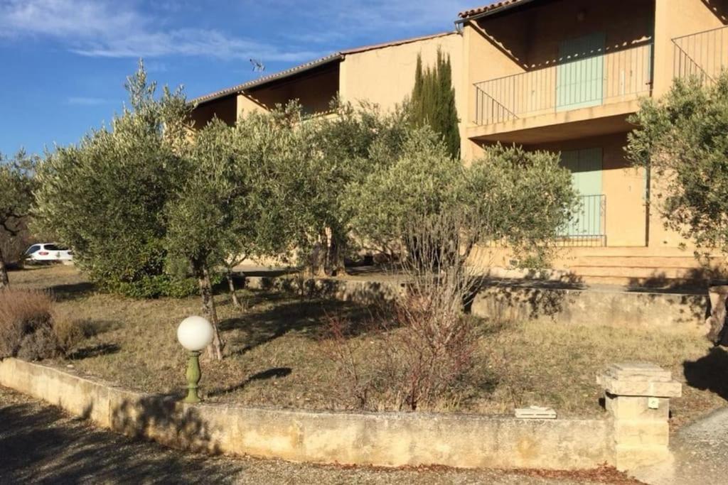 Residence Lou Cigaloun - Ana Location Gréoux-les-Bains المظهر الخارجي الصورة