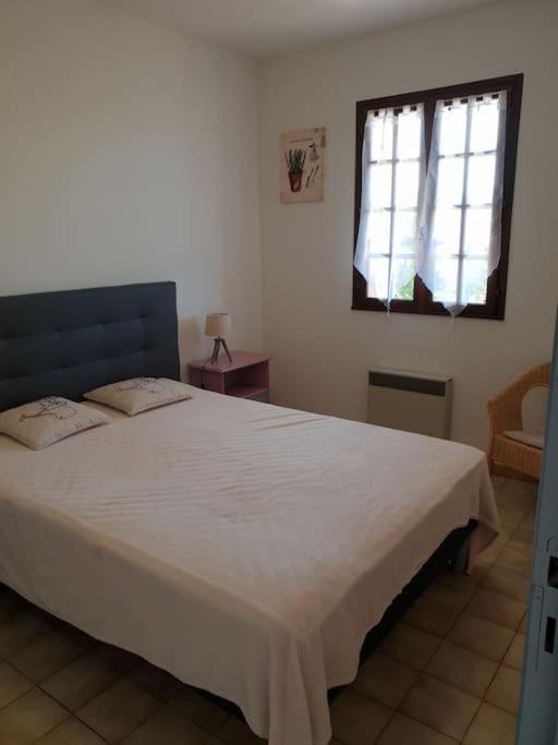 Residence Lou Cigaloun - Ana Location Gréoux-les-Bains المظهر الخارجي الصورة