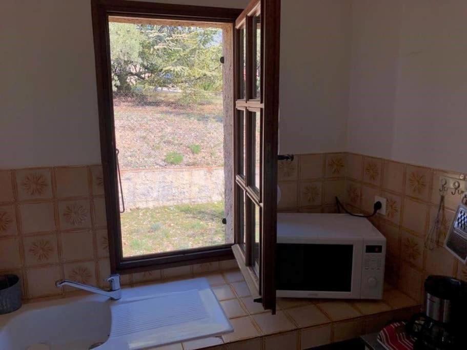 Residence Lou Cigaloun - Ana Location Gréoux-les-Bains المظهر الخارجي الصورة